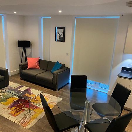 High View Two Bedroom Apartment In Woolwich London Kültér fotó