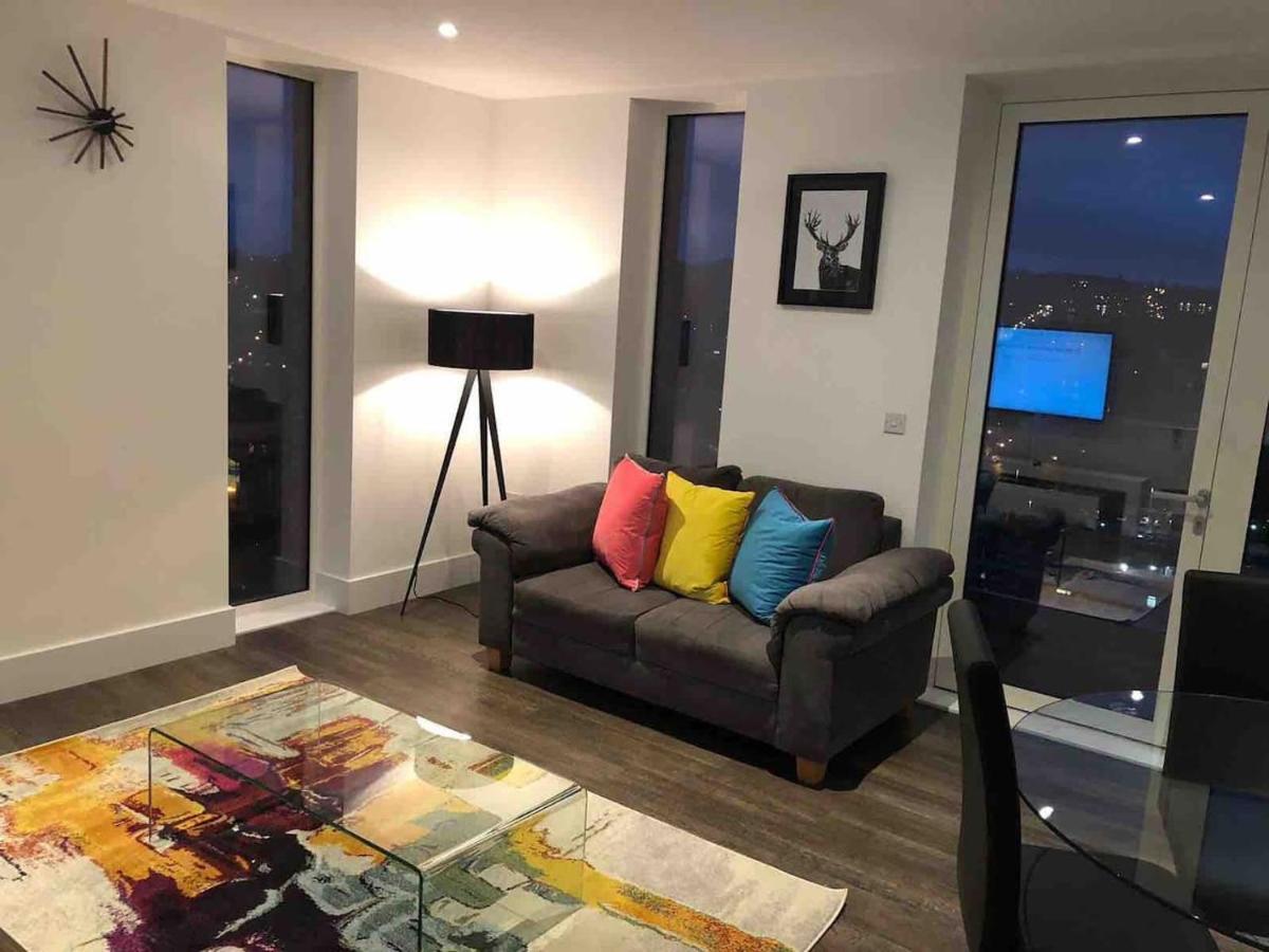 High View Two Bedroom Apartment In Woolwich London Kültér fotó