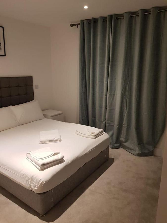 High View Two Bedroom Apartment In Woolwich London Kültér fotó