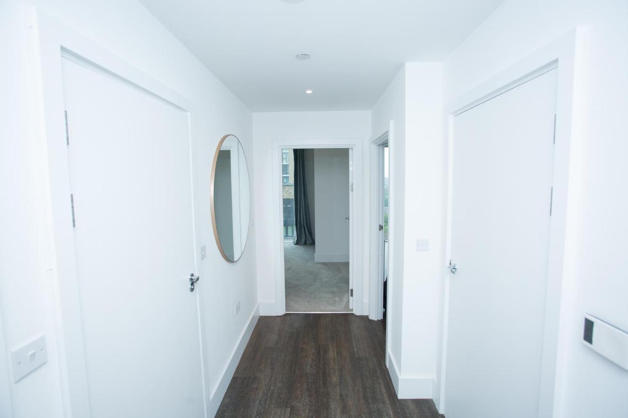 High View Two Bedroom Apartment In Woolwich London Kültér fotó