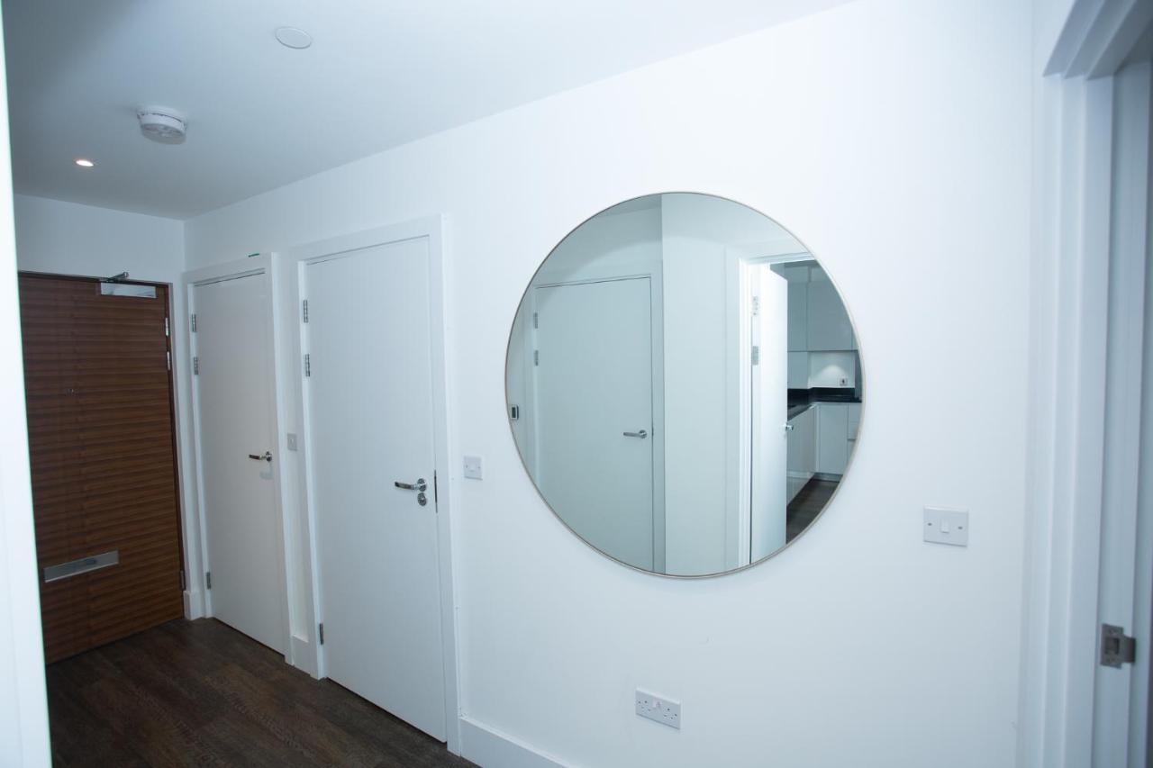 High View Two Bedroom Apartment In Woolwich London Kültér fotó