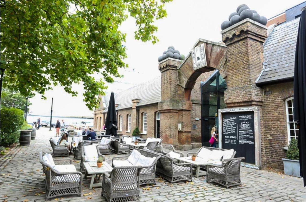 High View Two Bedroom Apartment In Woolwich London Kültér fotó